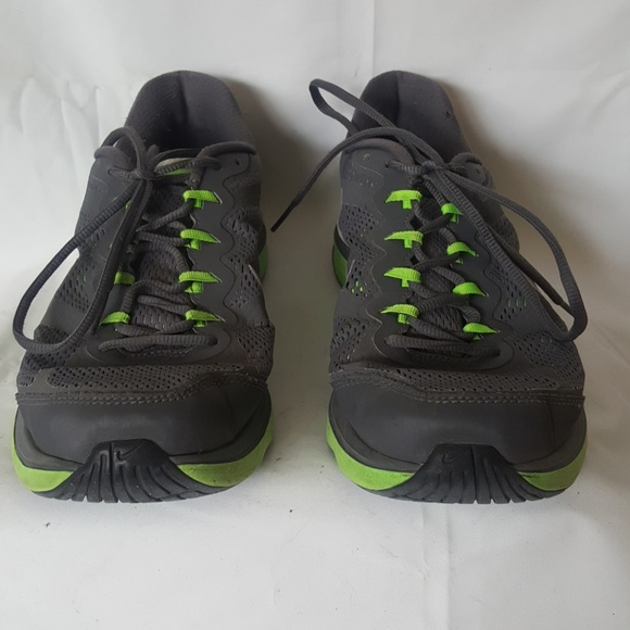 Nike Other - Nike athletic shoes